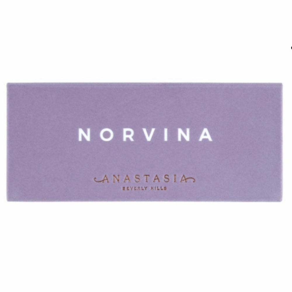 Norvina Eyeshadow Palette